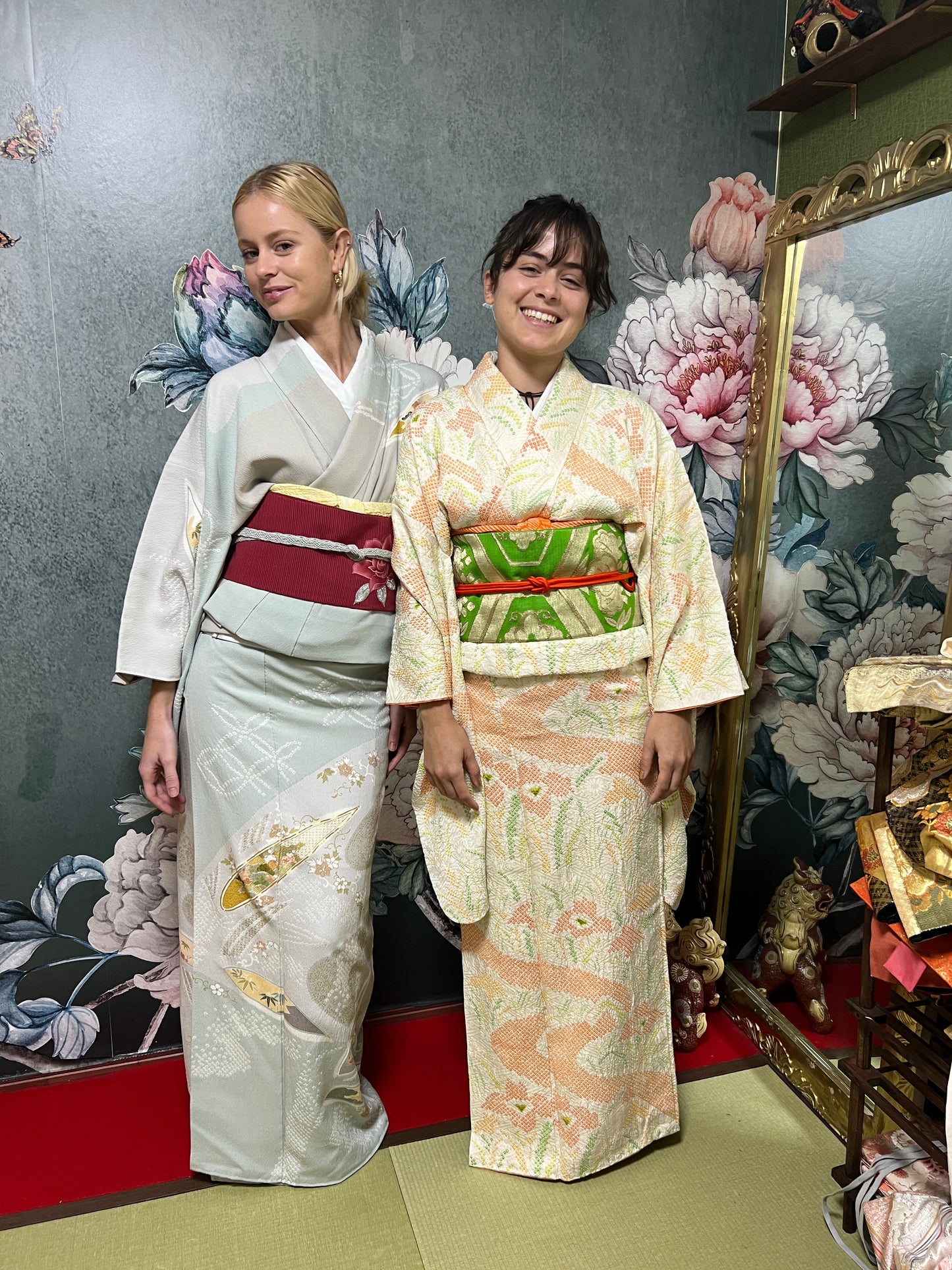 Let us make a kimono(Kimono is a gift)