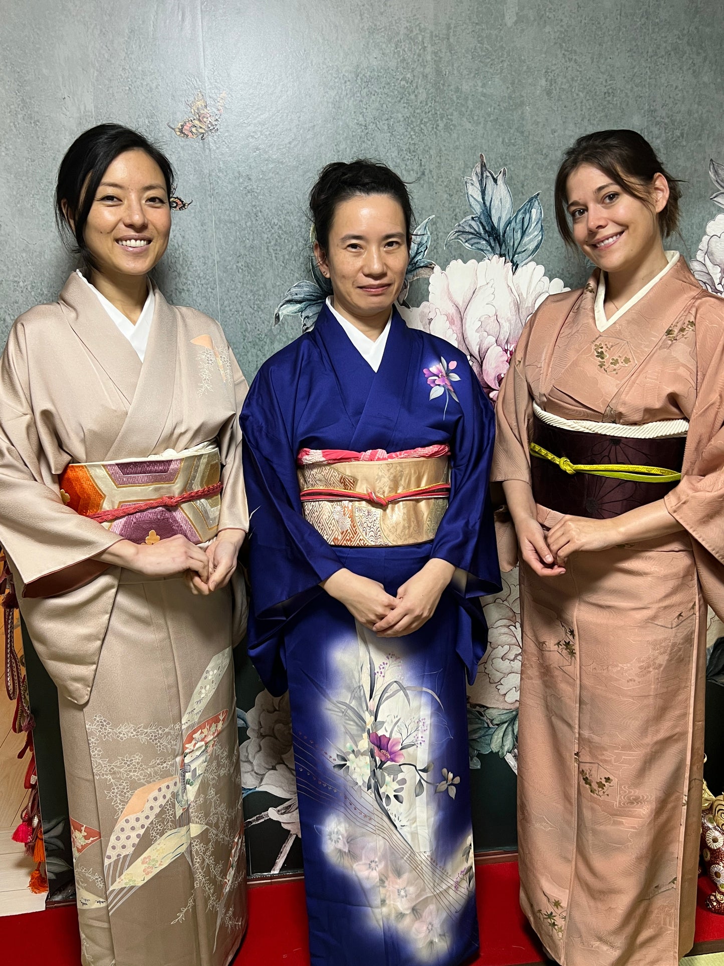 Let us make a kimono(Kimono is a gift)
