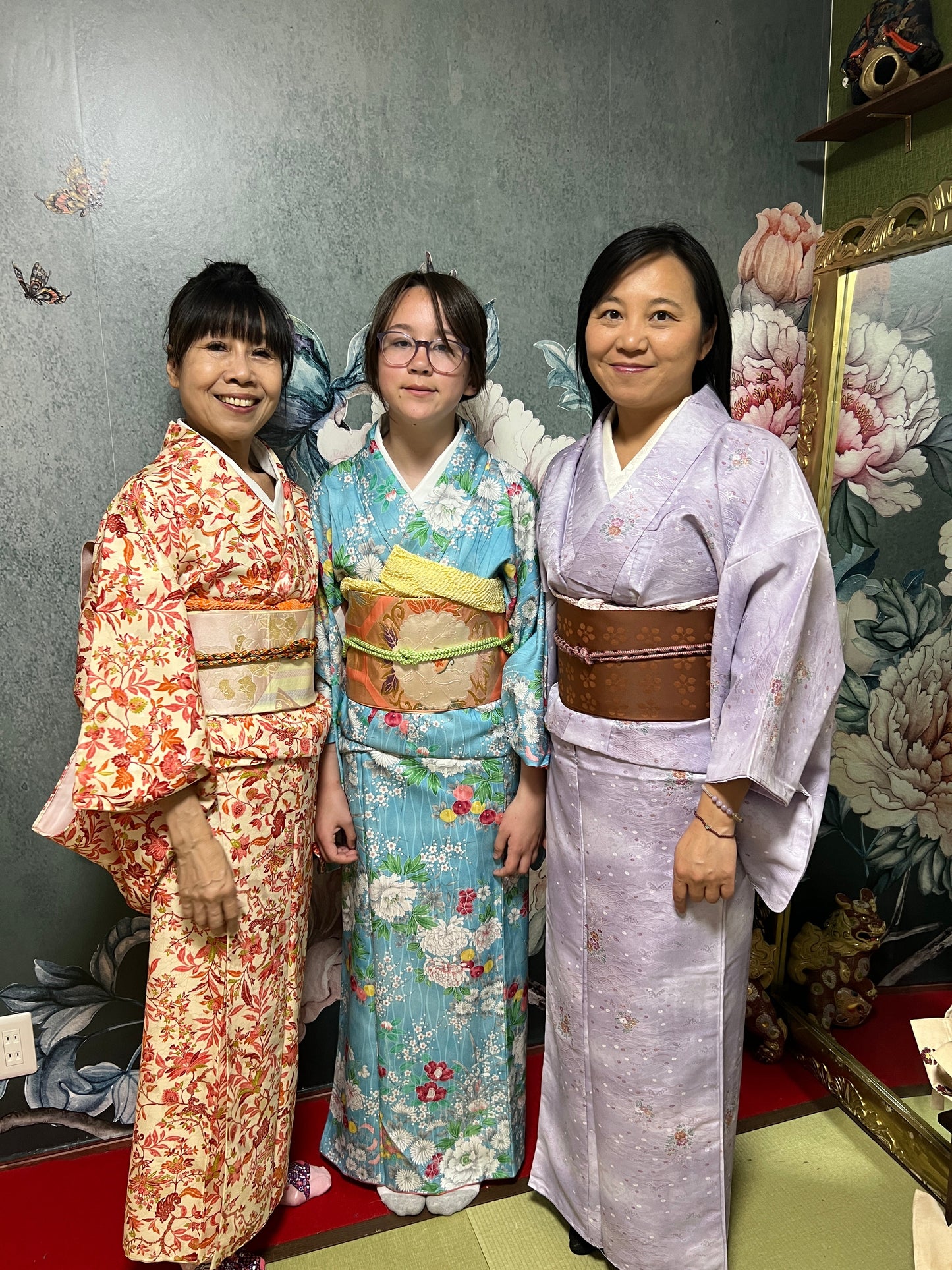 Let us make a kimono(Kimono is a gift)